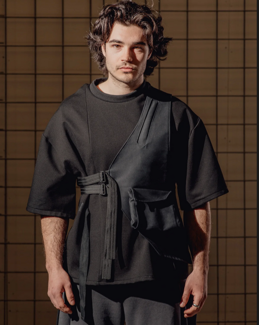 T-SHIRT WITH SIDE STRINGS