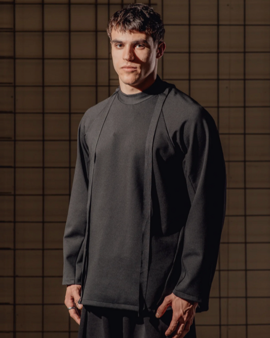LONG SLEEVE WITH STRAPS