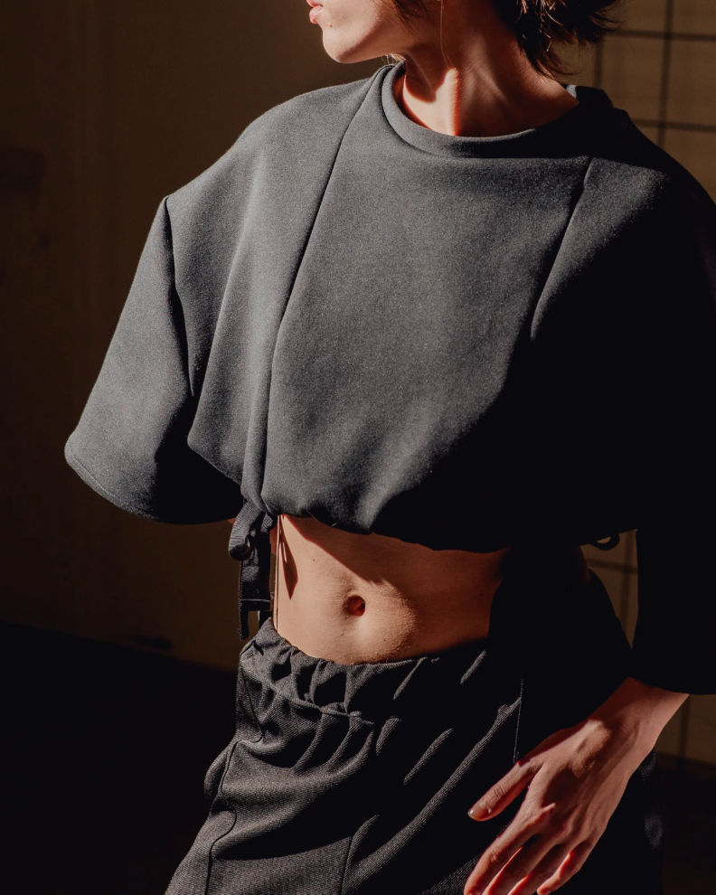 CROPPED T-SHIRT WITH SIDE STRINGS